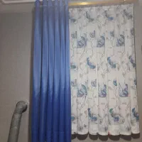 پرده کاملا سالم و نو