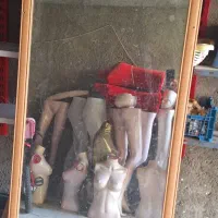 فروش تجهیزات لباس فروشی