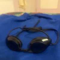 عینک شنا ارنا