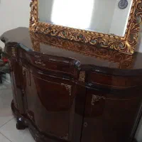 کنسول و آینه|بوفه، ویترین، کنسول|تهران, خواجه نظام الملک|دیوار