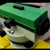 ترازیاب قدیمی سالم