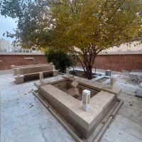 فروش-آپارتمان-نوساز-با-100-متر-حیاط-دو-پارکینگ