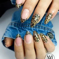 آموزش و خدمات کاشت ناخن/لیفت مژه و ابرو