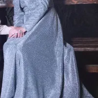 دو عدد لباس مجلسی ویک لباس عروس