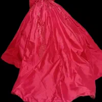 لباس سفید|لباس|اردبیل, |دیوار