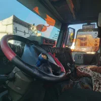 کشنده هوو ۲۰۰۶ سینوتراک بدون رنگ  نقدواقساط،معاوضه|خودرو سنگین|اسلام‌شهر, شهرک احمدیه|دیوار