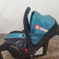 کالسکه و کریر و صندلی غذای بچه