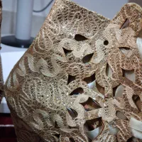 کفش نو|کیف، کفش، کمربند|زاویه, |دیوار