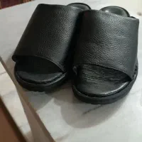 صندل تمام چرم