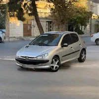 پژو206هاچبک بسیار تمیز اسپرت جوان پسند