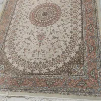 تعدادی فرش ماشینی