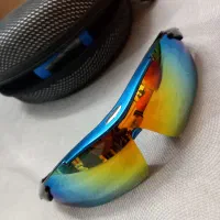 عینک اسکی طرح اوکلی، پنج لنز