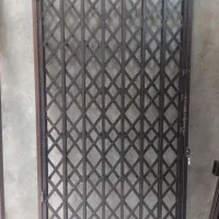 درب آکاردئونی|مصالح و تجهیزات ساختمان|اسلام‌شهر, شهرک انبیا|دیوار