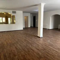 ۳۰۰ متر ویلا چهار خواب/لوکیشن بینظیر/یک از دو|اجارهٔ خانه و ویلا|تهران, شهرک غرب|دیوار