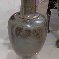 گلدون یک متری