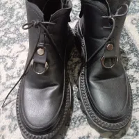 نیم بوت چرم سایز ۴۰