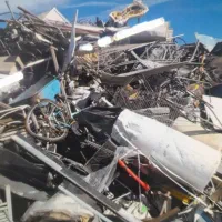 خرید انواع ضایعات آهن .حلب.مس‌.شیرآلات.کارتن