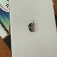 IPhone se2022