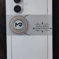 آیفون ۱۶ نرمال