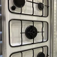 گاز کاملا تمیز نو و سالم بردار تمام شعله ها سالم