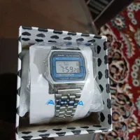 ساعت شیک کلاسیک هم قیمت یه دستبند اکبند چند زمانه|ساعت|شیروان (خراسان), |دیوار