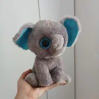 عروسک فروشی