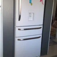 سلام یخچال مارک الکترواستیل کاملا سالم