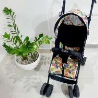 کالسکه ی بچه.