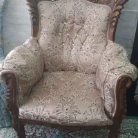مبل کارکرده سلطنتی سالم