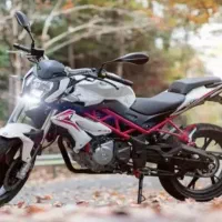 بنلی ۱۵۰ صفر کیلومتر نقد یا معاوضه با ۱۷ پرومکس