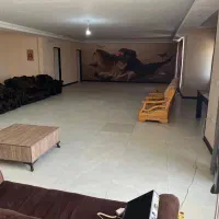 باغ ویلا/استخر/تولد/مهمانی تعداد بالا/|اجارهٔ کوتاه‌مدت ویلا و باغ|کرج, استاندارد|دیوار