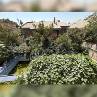 فروش ویلایی ۲۵۰ متری ۱ از ۴ / زرافشان / ۲ پارکینگ