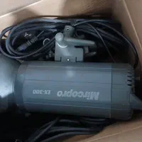 فلاش چتری و لوازم آتلیه