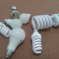 لامپ کم مصرف باقیمت بسیارمناسب