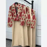 پیراهن یلدایی|لباس|اصفهان, شیخ اشراق|دیوار