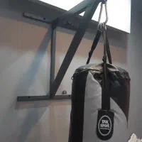 کیسه بوکس با پایه دیواری|تجهیزات ورزشی|رشت, شهرک آیت الله منتظری|دیوار