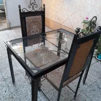 میز و صندلی