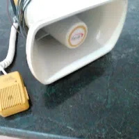 بلندگو دستی