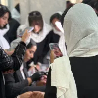 خدمات و آموزش صفرتا صد آرایش دائم