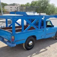 استخدام نیسان و وانت آهن کش