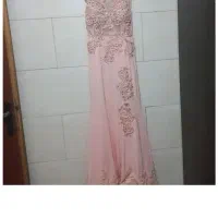 لباس مجلسی|لباس|کاشان, ولیعصر|دیوار