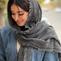 شال دور ریش زغالی