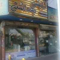 رهن و اجاره تجاری ۳۵ متر ۲ نبش