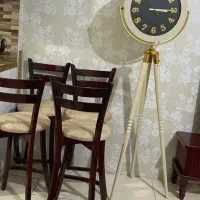 ساعت ایستاده