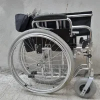 ویلچر ایران به‌کار نونو داخل کارتون