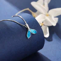 گردنبند وال