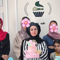 آموزش کیک شیرینی غذا در کارینو کیک ازاده|خدمات آموزشی|اراک, |دیوار