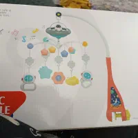 آویز بالای تخت نوزاد