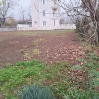 606 متر مربع زمین