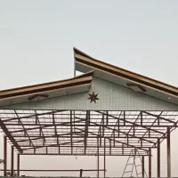 نصب وتعمیر انواع سقفهای شیب دار